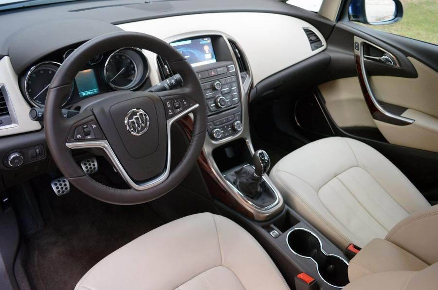  Buick Verano Turbo 2013 года  (фото 22 из 128)